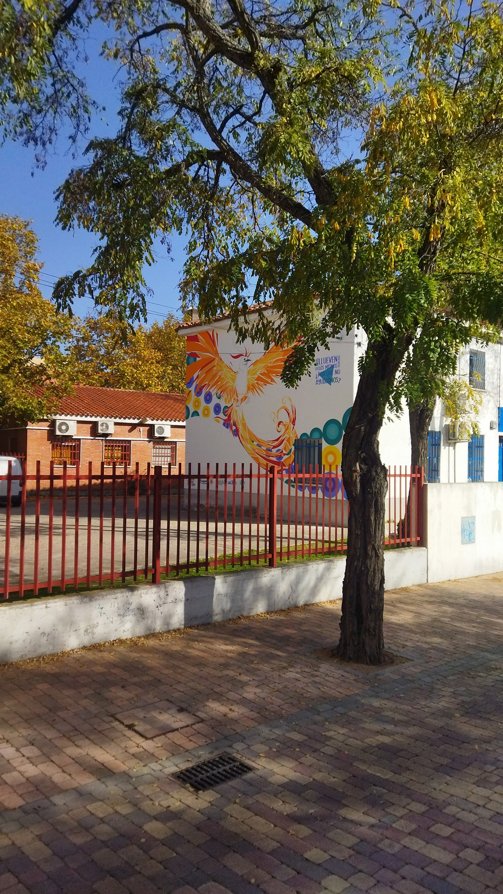 Mural realizado dentro del proyecto FLIPAS. (DeJovenes)